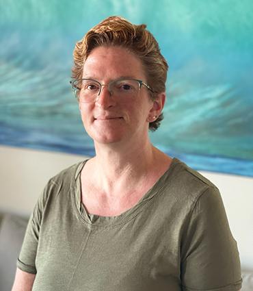 Pauline Ballentine professional headshot.